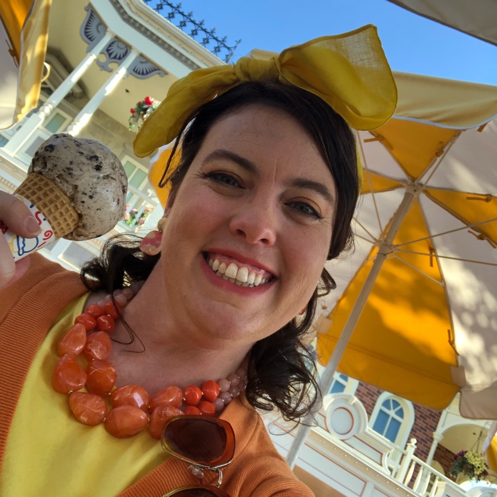 Meet your Posher, Jennifer